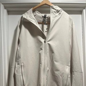 LuLulemon Ecru Running Jacket